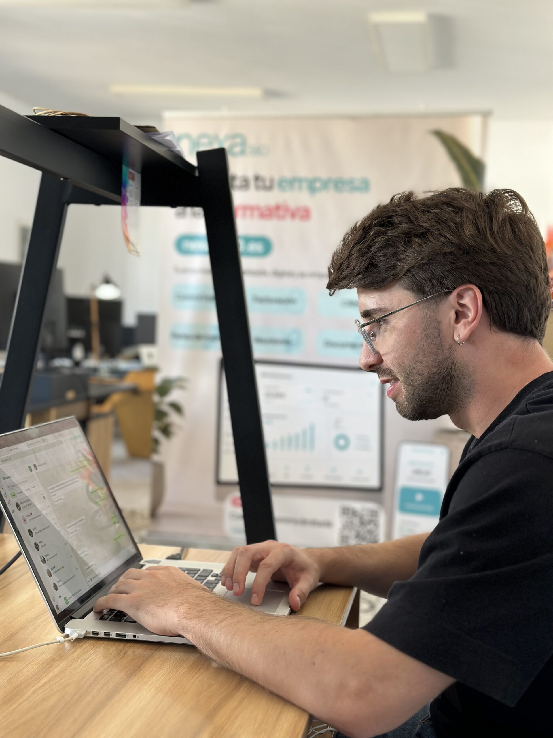 JAVIER TRABAJANDO EN NEXA360